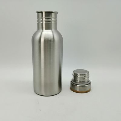 calidad  Silver Color Single Wall Stainless Steel Water Bottle 500ml Corrosion Resistance fábrica