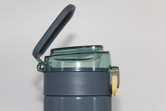 Presione el botón 400 ml De doble pared aislada Botella de agua de acero inoxidable Botella aislada al vacío