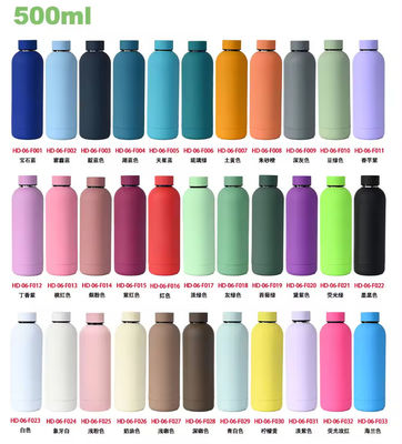 Pintura de goma táctil de doble pared Flasca de vacío Tumbler 500ml Botellas de agua de acero inoxidable