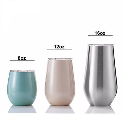 El nuevo diseño aisló las tazas del vino con las tapas, taza aislada del vino de pequeña capacidad